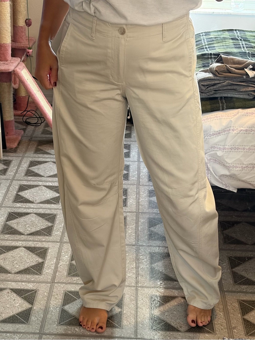 universal thread • barrel leg pants